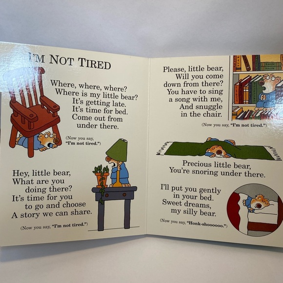 3 x Hardcover Story Books - Picture 4 of 10